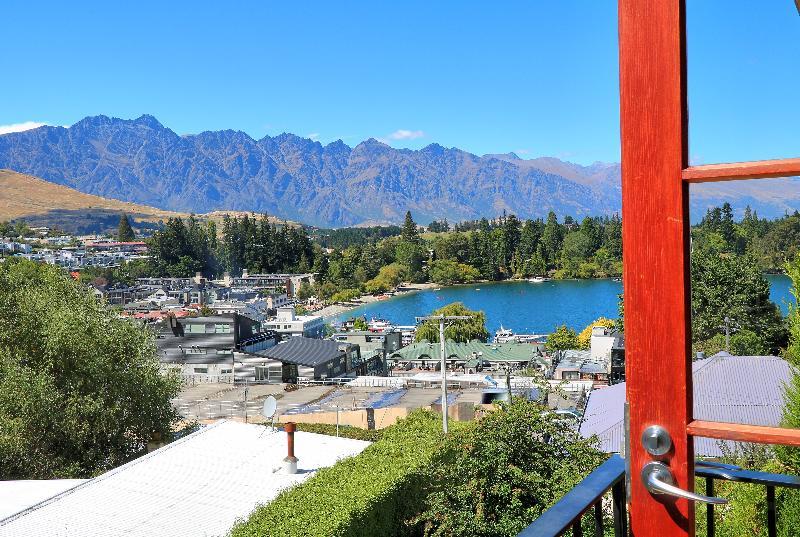 Bed & Breakfast Browns Boutique 4*